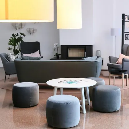 Wellness Studio! Finnish Sauna, Whirlpool, Gym & More! Apartmán