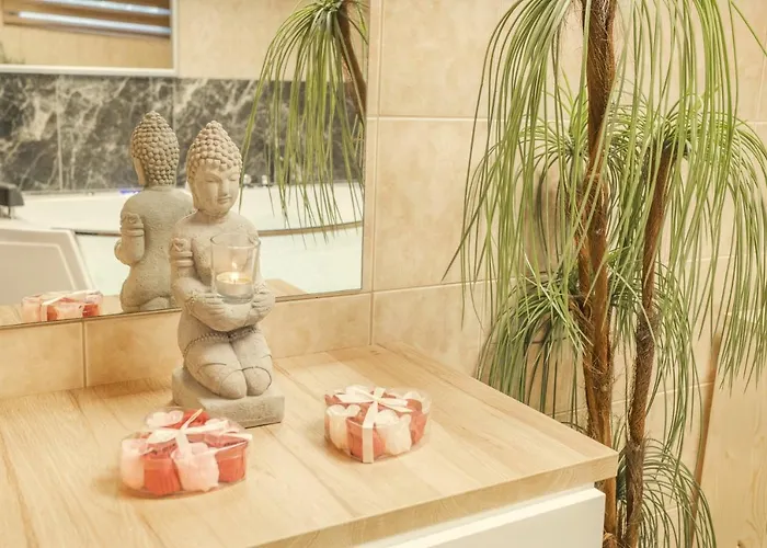 Wellness Studio! Finnish Sauna, Whirlpool, Gym & More! Апартаменты