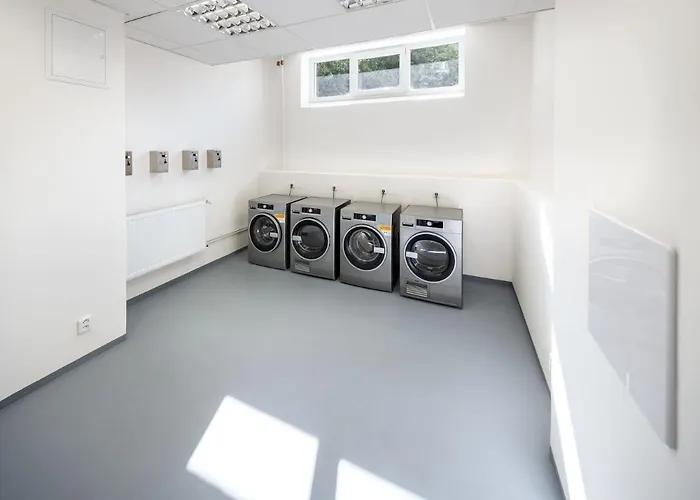 Apartment Wellness Studio! Finnish Sauna, Whirlpool, Gym & More! Prague